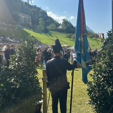 Foto: 012 - Link &ouml;ffnet Foto in Originalgr&ouml;sse