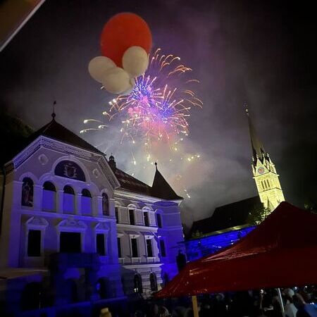 Foto: 016 - Link &ouml;ffnet Foto in Originalgr&ouml;sse